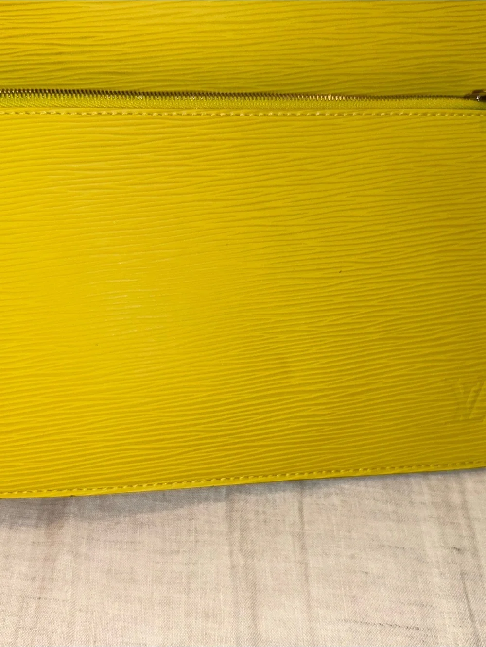 Louis Vuitton Neverful MM limited edition Pistache